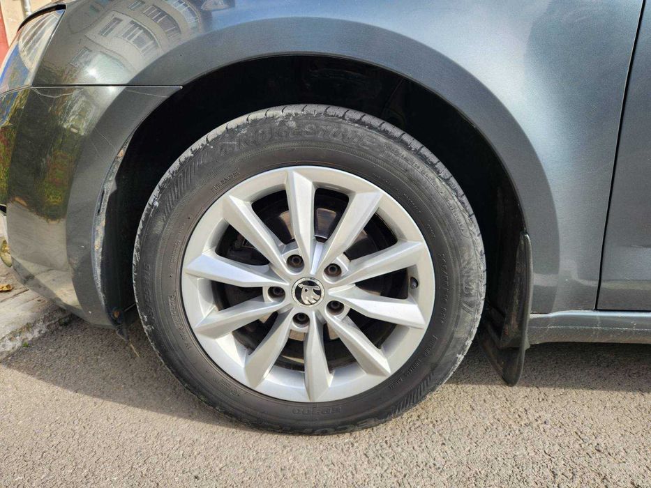 Продається Шкода Октавія А7; 1,6 D; 2015