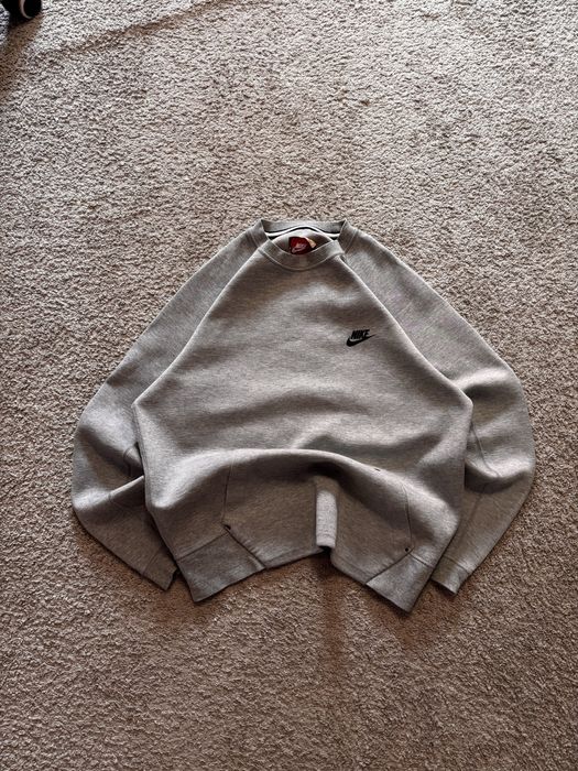 Свитшот Nike Tech Fleece