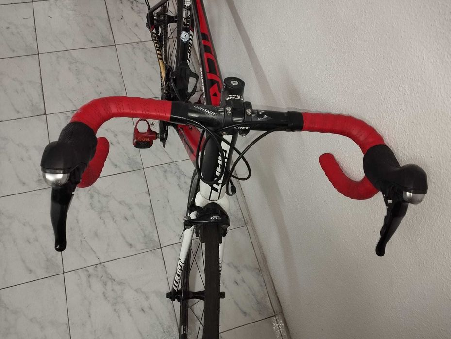 Bicicleta Estrada Giant