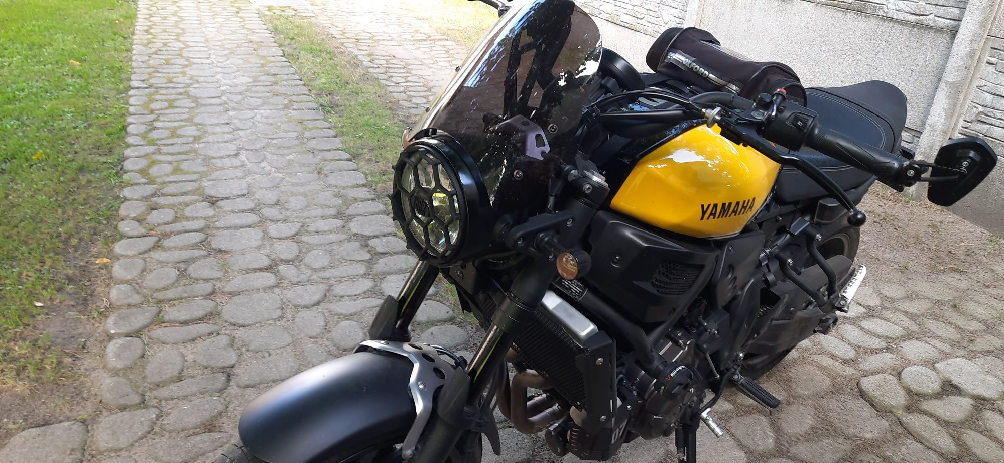 Yamaha XSR 700 3D druk - osłona lampy