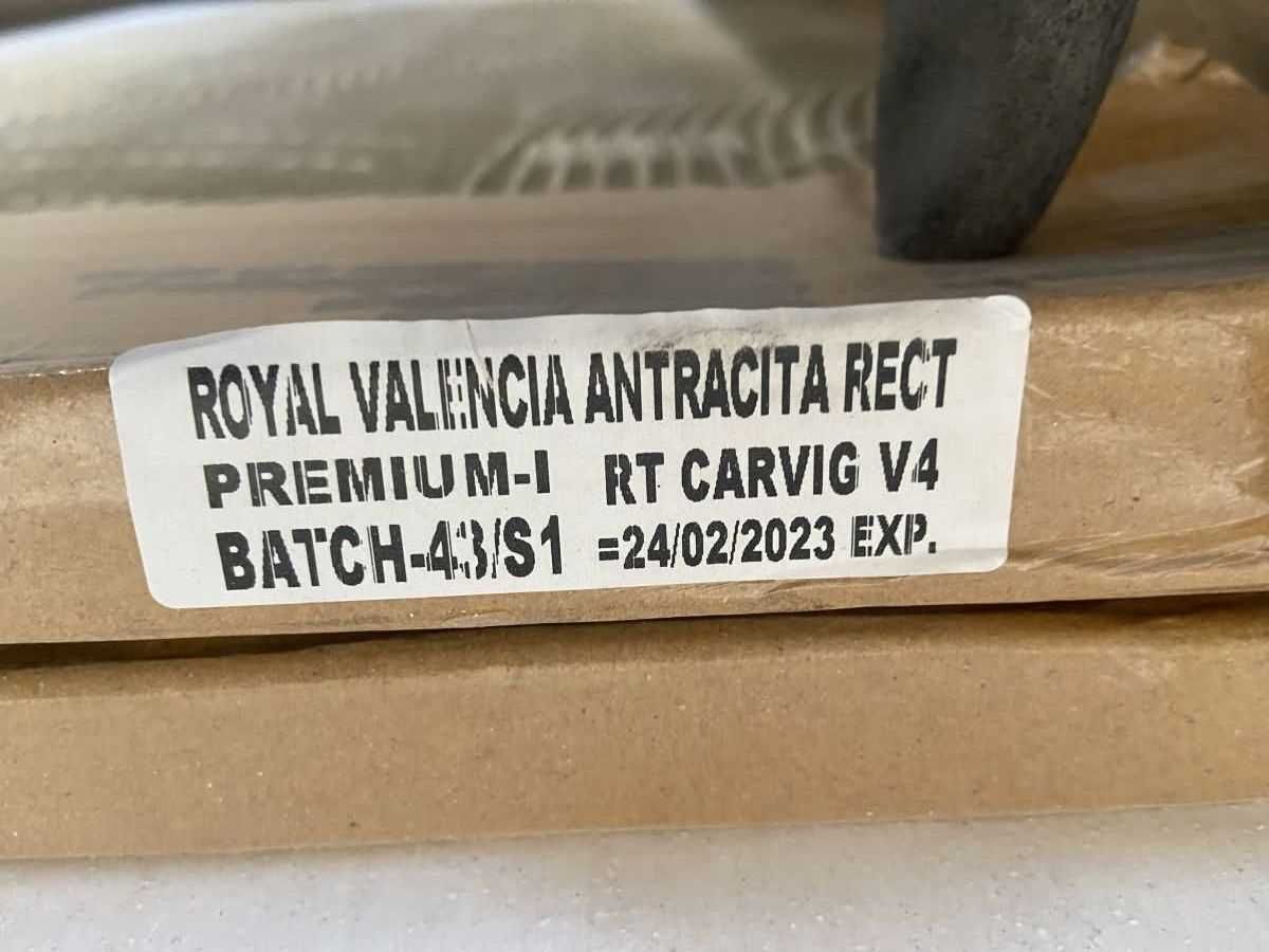 Gres szkliwiony EGEN Royal Valencia antracyt silver carving 60x120