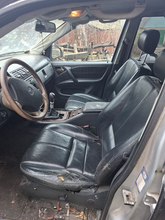 Разборка Мерседес Мл 163 2.7 и 2.3