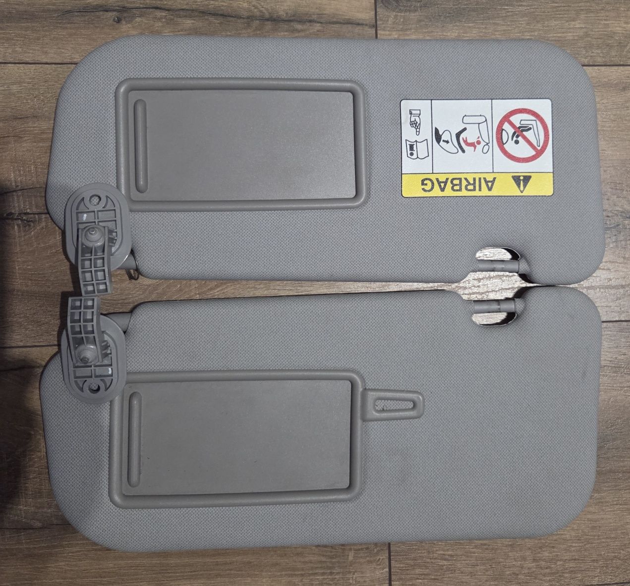 Osłona przeciwsłoneczna Hyundai i20 II 85213-C8012