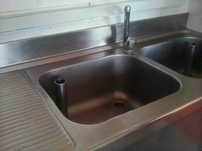 movel de inox com duas cubas para cozinha de restaurante