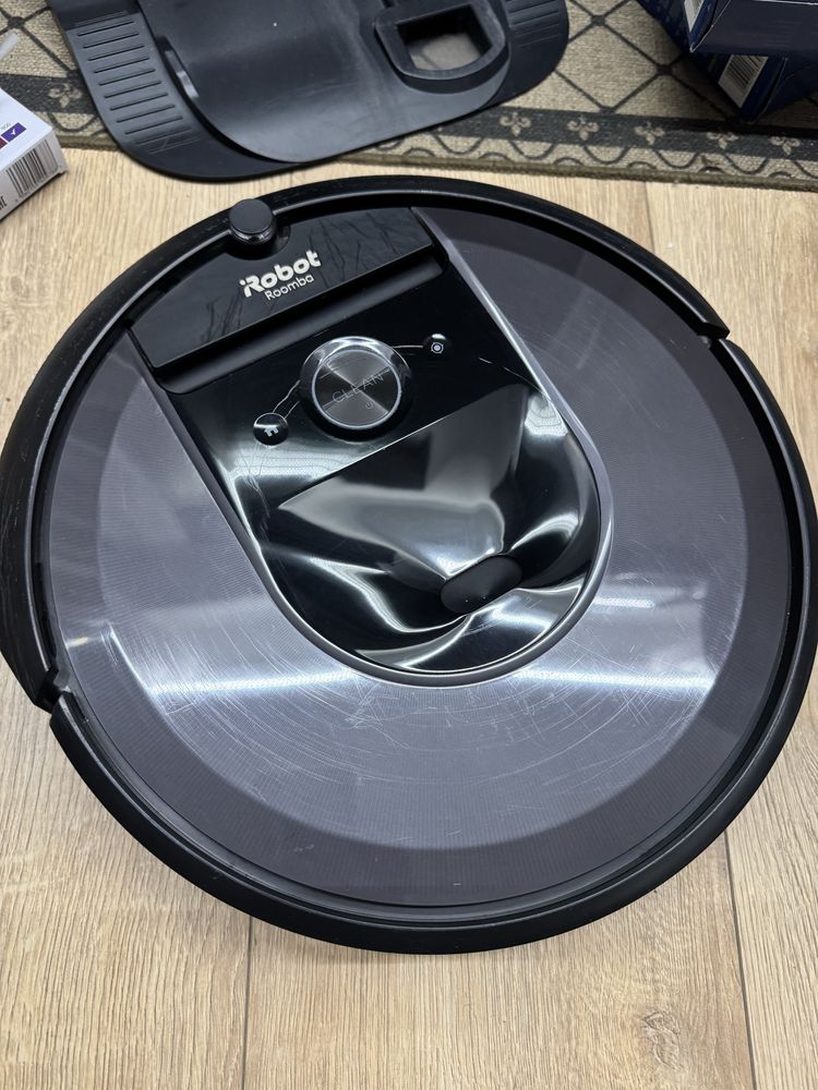 Roomba i7 uzywany 100 % sprawny