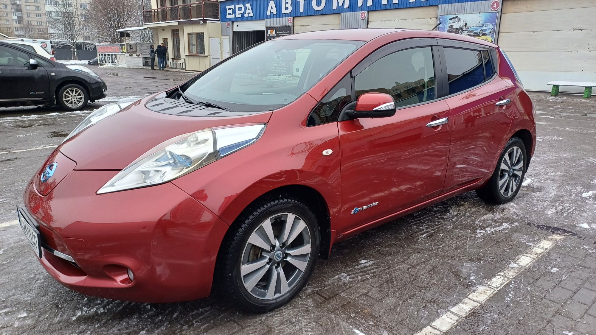 Nissan Leaf 2013 рік(Нісан Ліф)