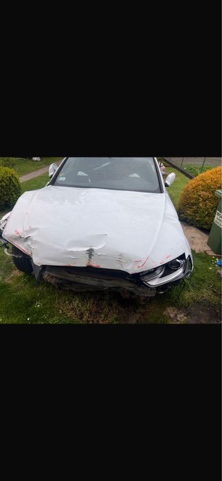 Audi a4 b8 2.0 tdi S line
