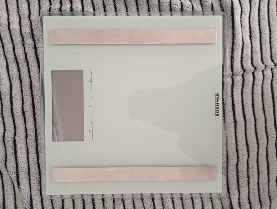 Електронна вага SOEHNLE Shape Sense Control 200