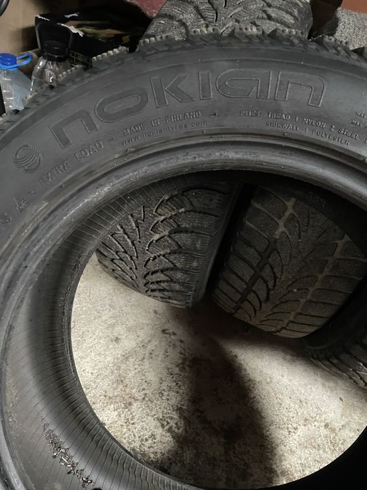 Продам зимові шини nokian