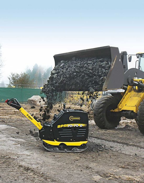 Zagęszczarka rewersyjna 575 kg Bomag BPR 70/70 D/E, 700 mm, Hatz 1D81