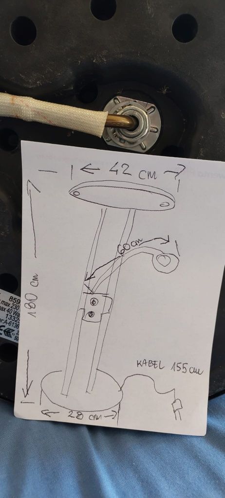 Lampa mosiężna wysoka