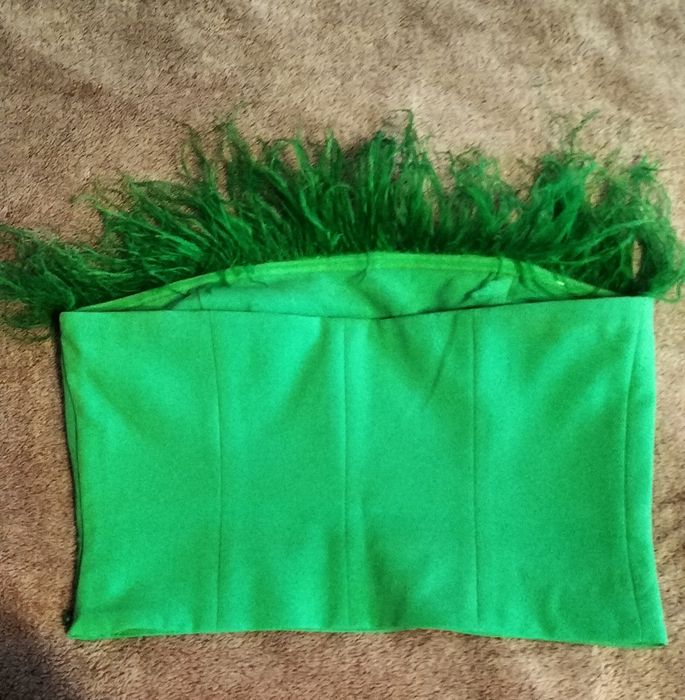 Top z piórami M Reserved