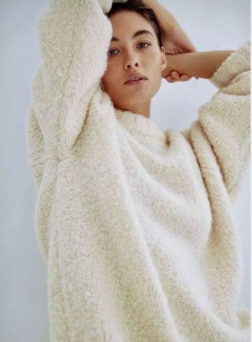 Massimo Dutti саетр оверсайз/обʼємний/мгякий р.L-xl