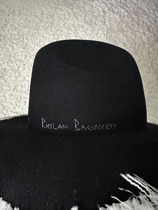 Капелюх Ruslan Baginskiy