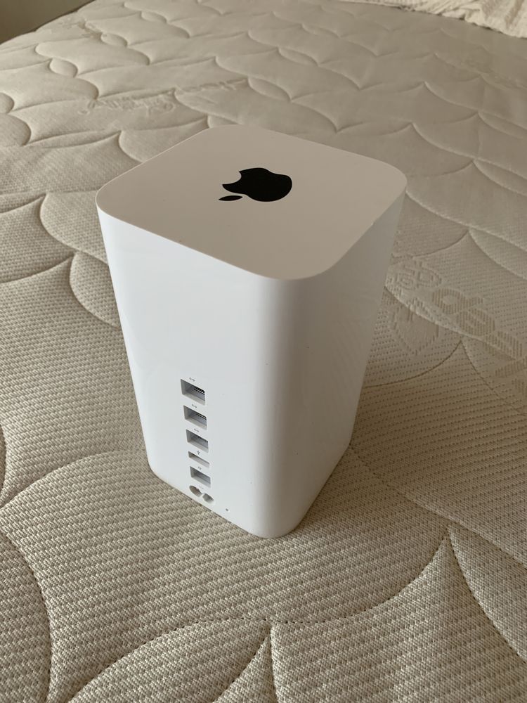 Роутер Apple AirPort Extreme A1521, WiFi маршрутизатор, США