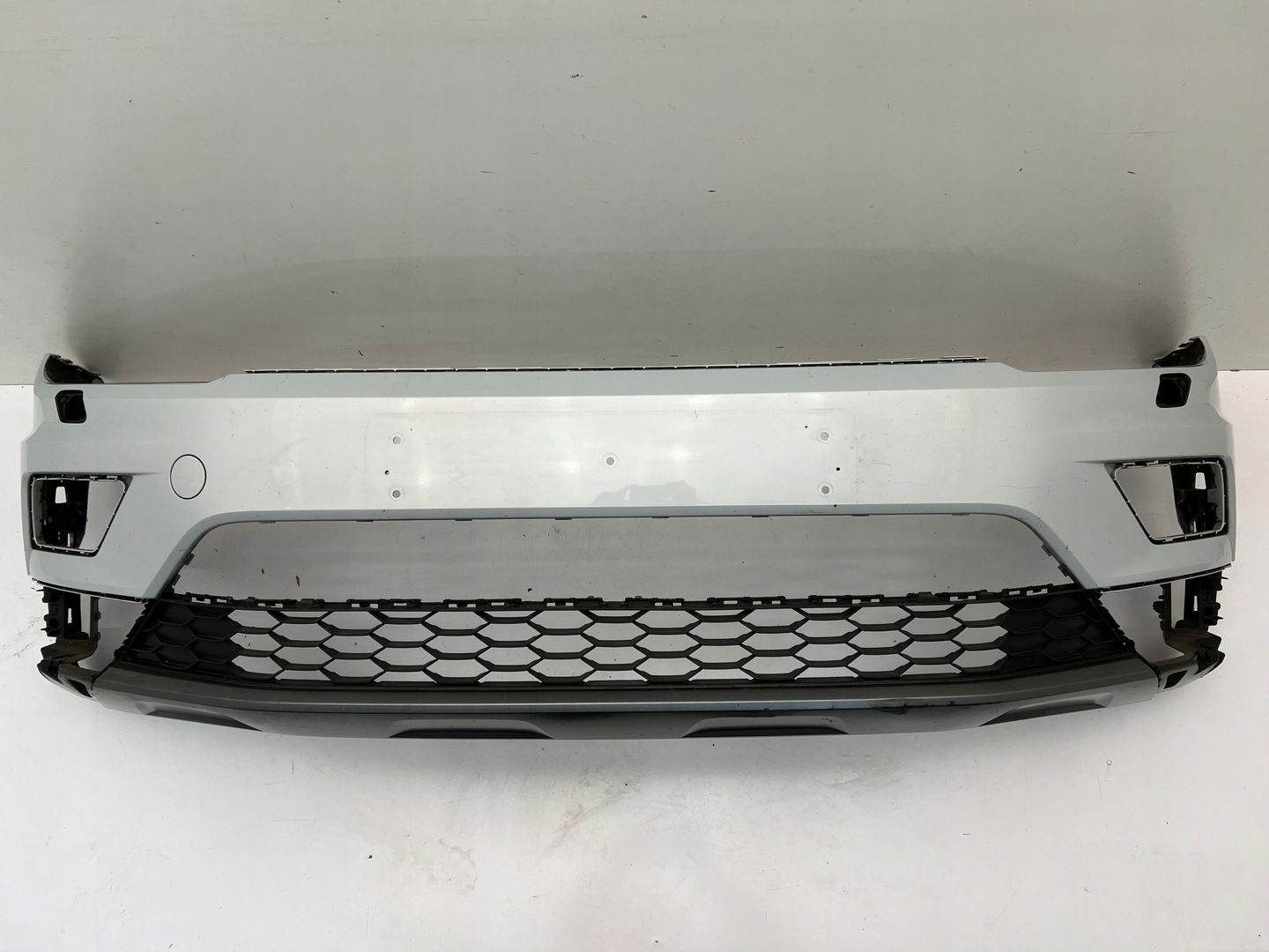 VW Tiguan 5NN Allspace Zderzak Przedni przód 16 20