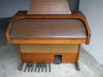 Organy Cosmovox Pilne