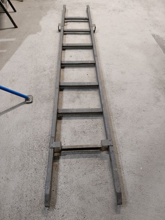 Sprzedam drabinę strażacką 3 segmenty