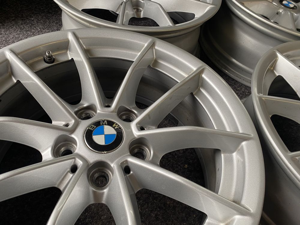 Felgi aluminiowe 6.5J16 ET22 5x112/66.6 Oryginał BMW komplet