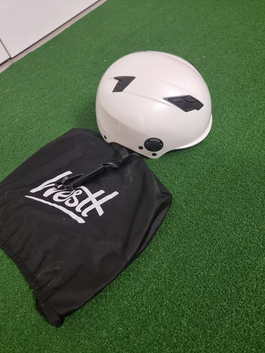 Capacete trotinete