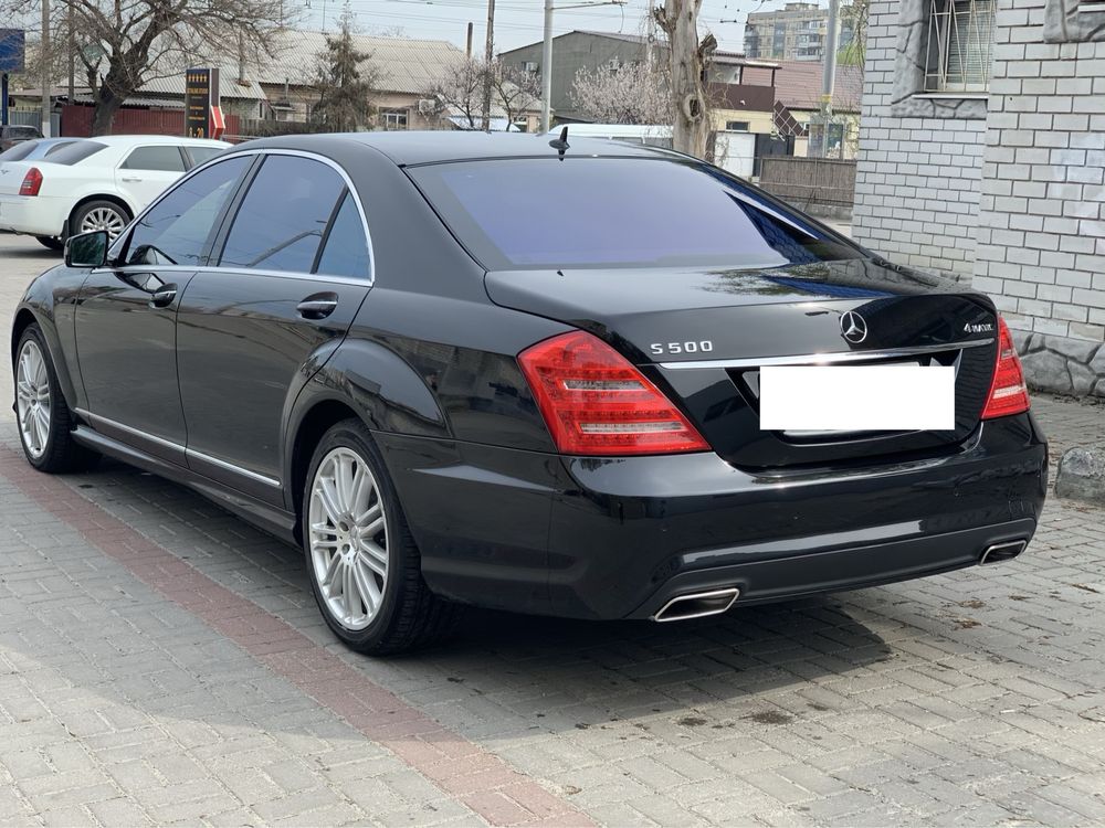 Mercedes S class W221