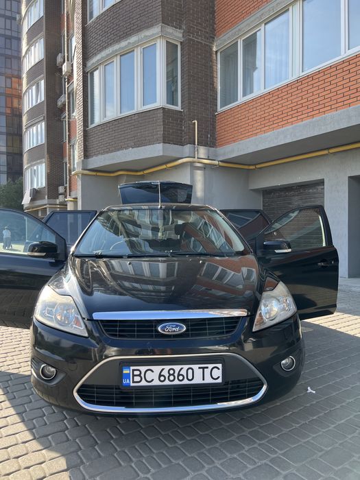 Продається форд фокус 2