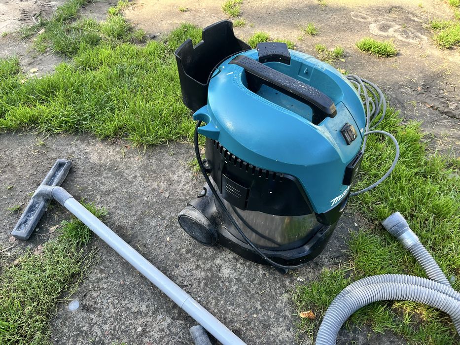 Makita odkurzacz przemysłowy VC2012L ssawki, rura, filtr