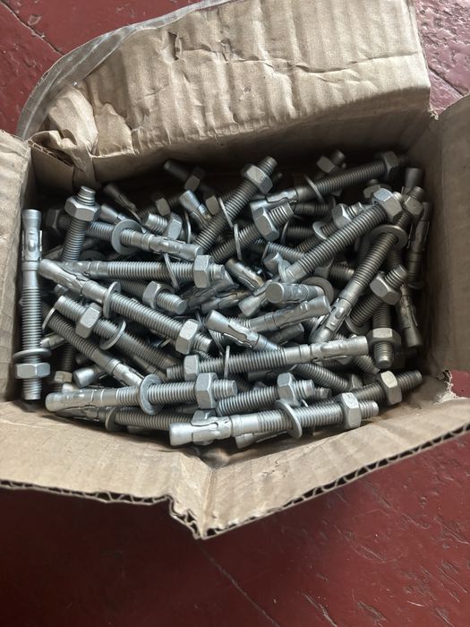 Акер по бетону M10x100/35