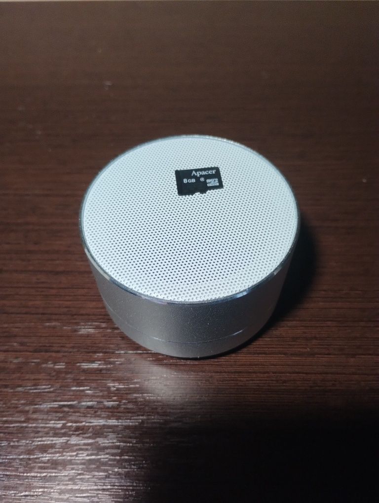 Портативні колонки з блютуз, аукс для телефона, micro CD,  радіо, USB