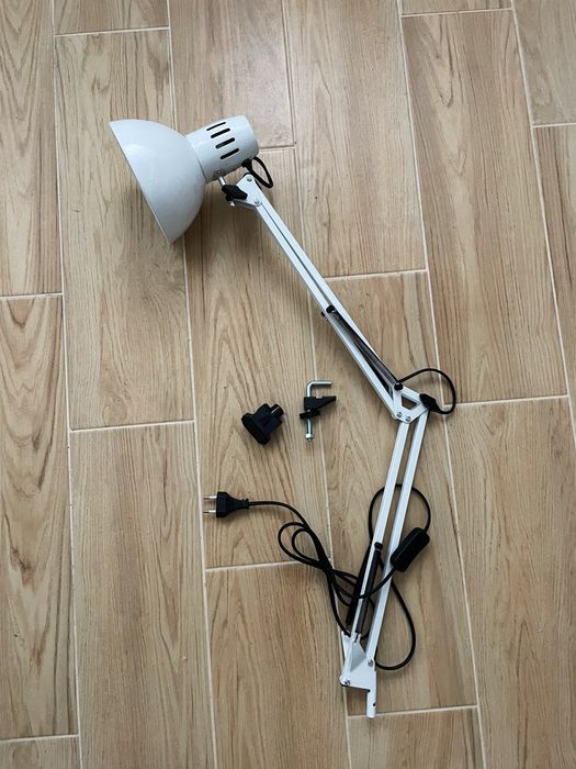 Lampka biurkowa kreślarska 90cm regulowana led