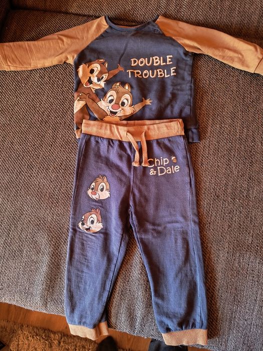 Sprzedam dres rozmiar 92.