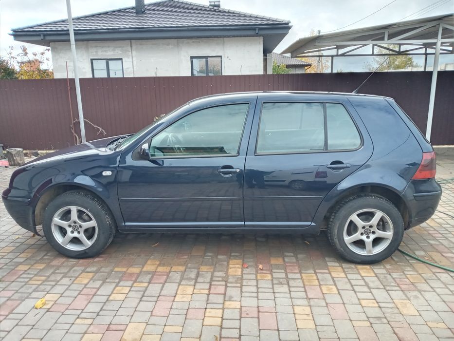 Фольцваген гольф 4  дизель SDI