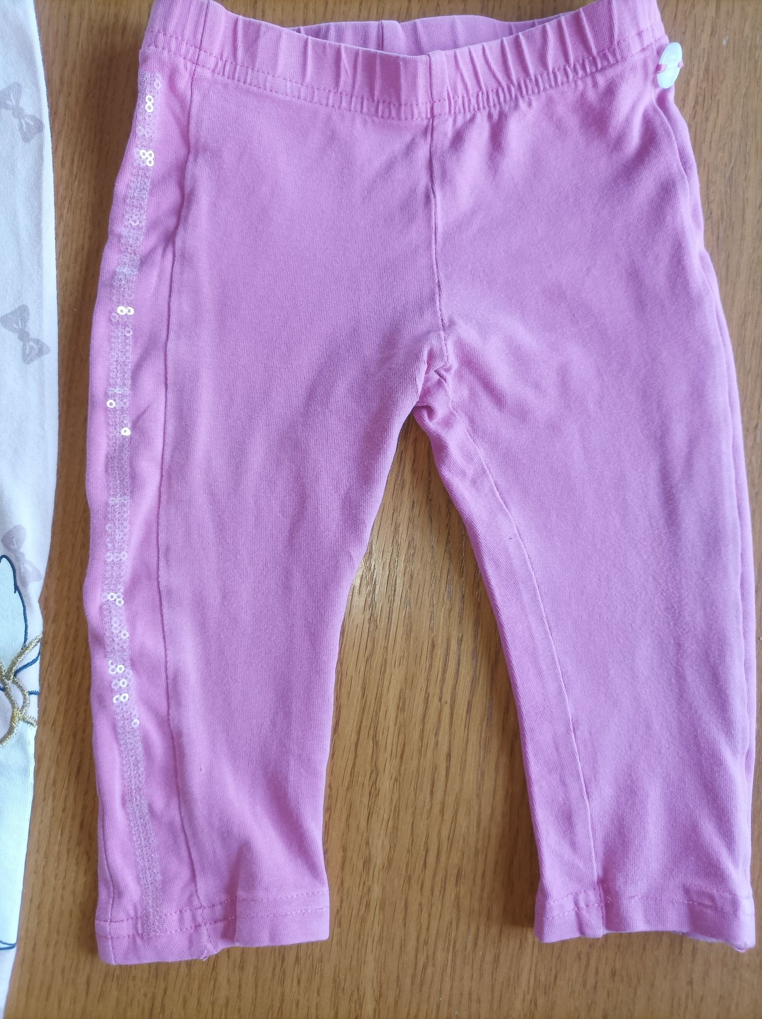 Dwie pary spodni 80 dla dziewczynki legginsy