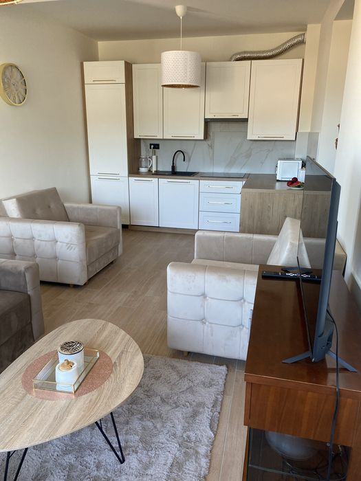 Wolne terminy we wrześniu Apartament z basenem do wynajęcia Czarnogóra