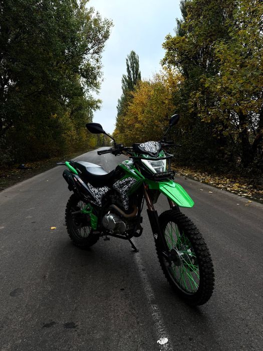 Продам мотоцикол Viper v250l