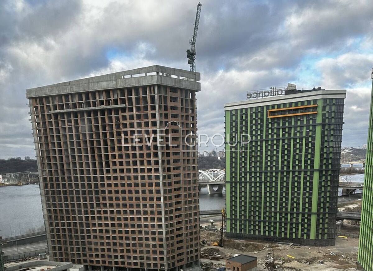 Продаж 3к в ЖК Great Грейт 99,3 м2 вул. Причальна, 8 Осокорки