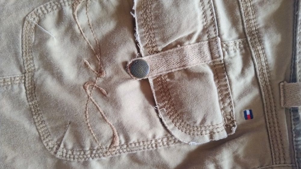 Materiałowe spodnie damskie szerokie nogawki . Rozmiar xl . Tommy Hilf