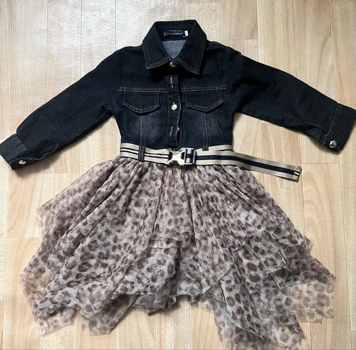 Сукня стильна на дівчинку