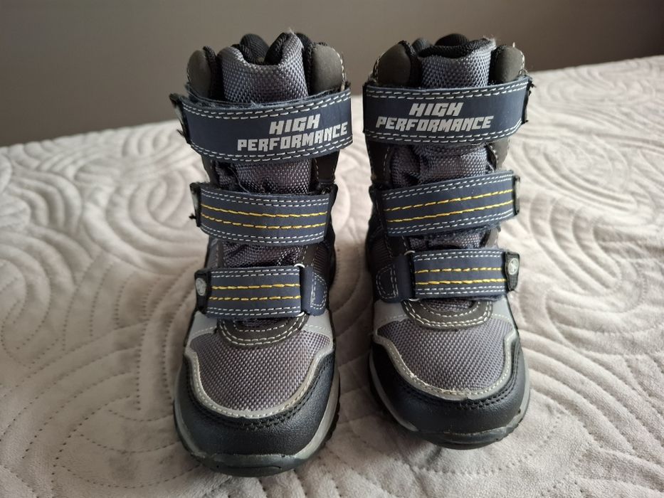 Buty zimowe / śniegowce / kozaki dla chłopca Deichmann rozmiar 26