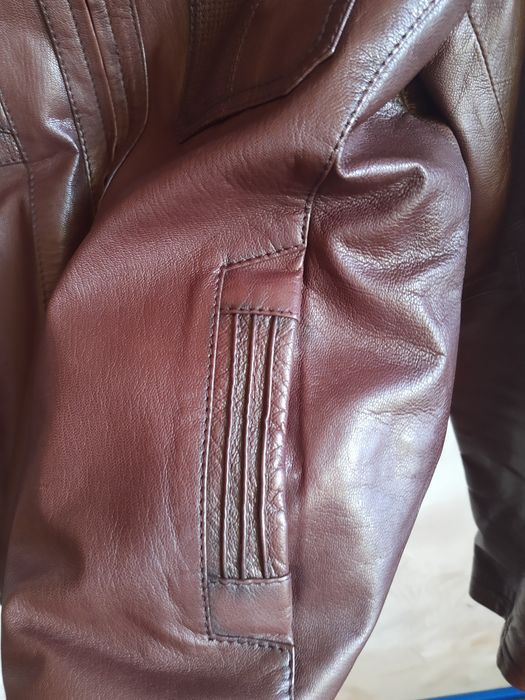 Шкіряна зимова чоловіча куртка