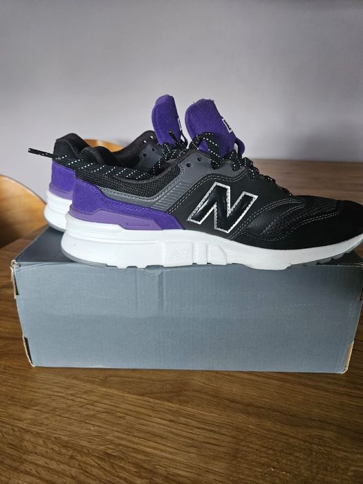 Buty New Balance damskie 38

Mode