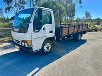 Isuzu NKR 2.8 Turbo Caixa Aberta