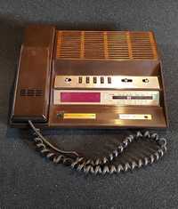 Rádio c/telefone antigo