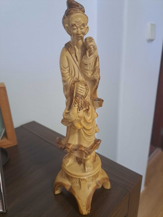 Estátua Chinesa em bom estado