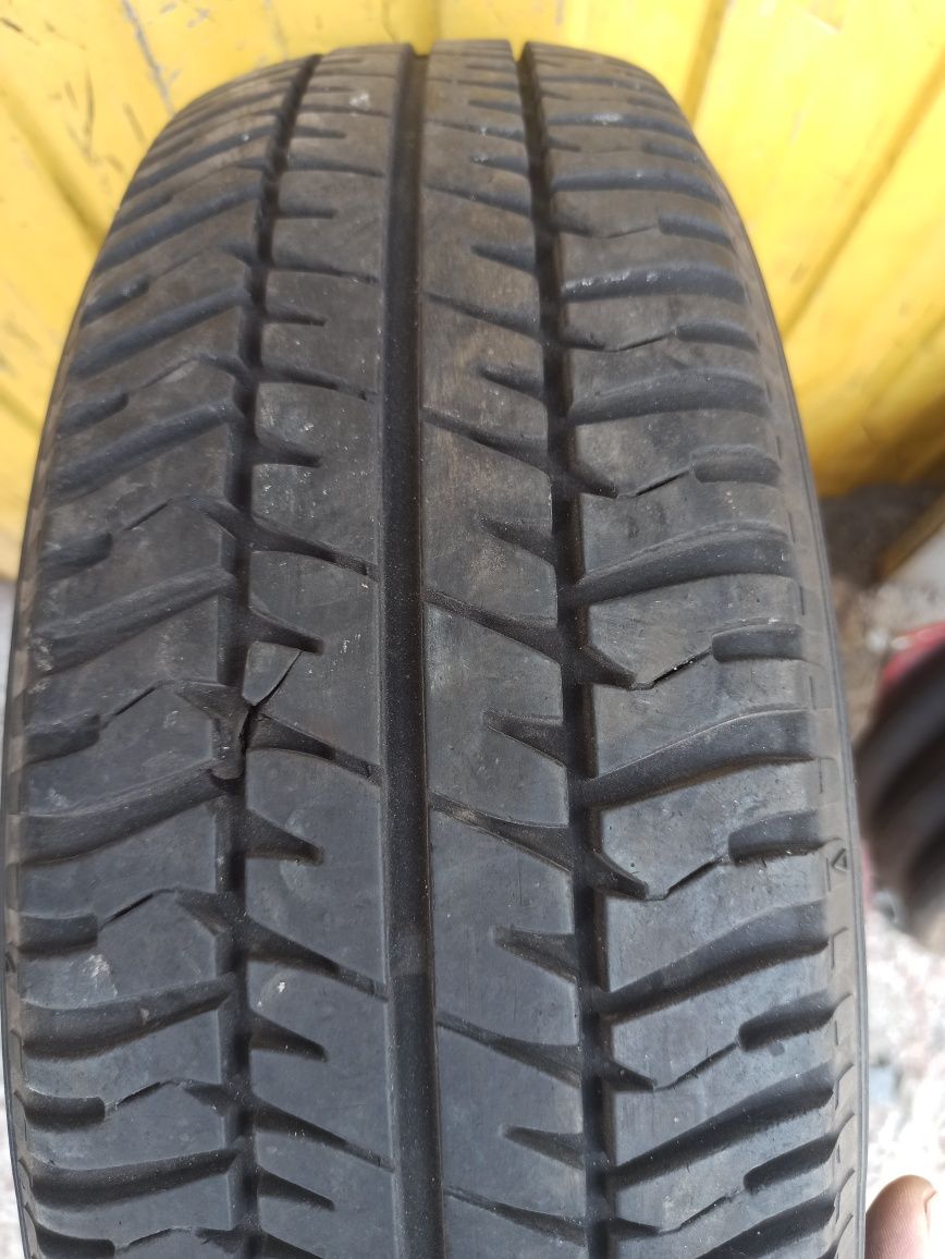Debica 175/70/13 Passio