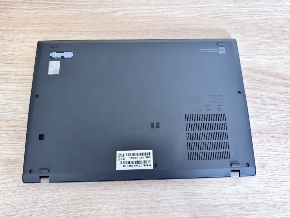 14”FHD IPS Lenovo ThinkPad T14s Gen2 i7-1185G7/16/256 LTE