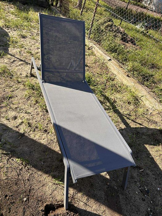 Leżak ogrodowy ratanowy