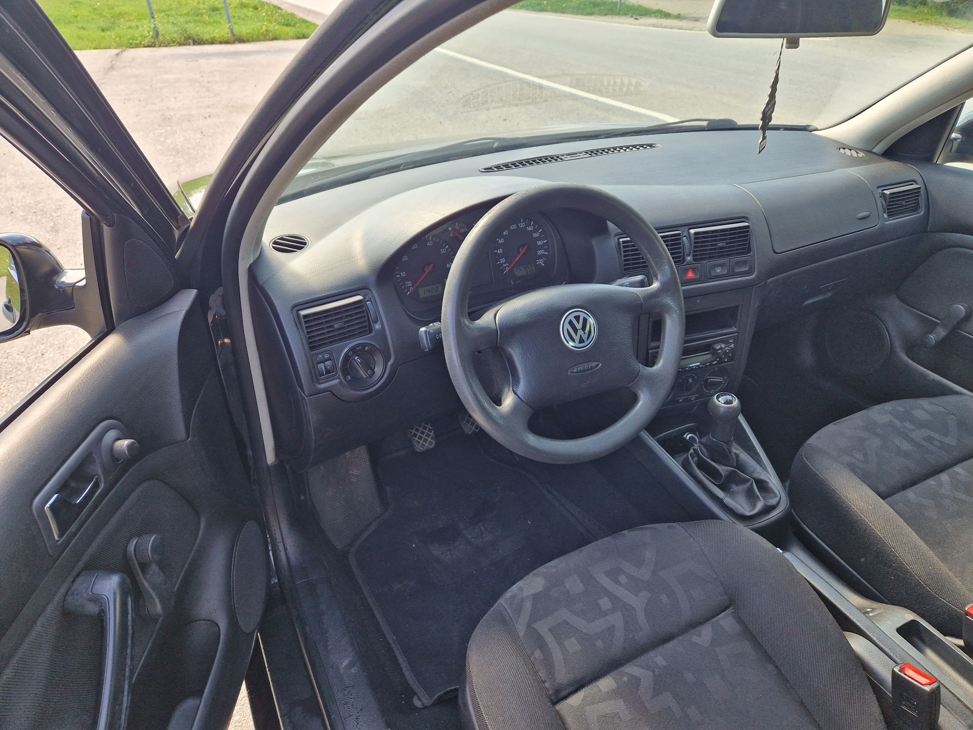 Volkswagen Golf IV, 1.4 benzyna, klima, zadbany