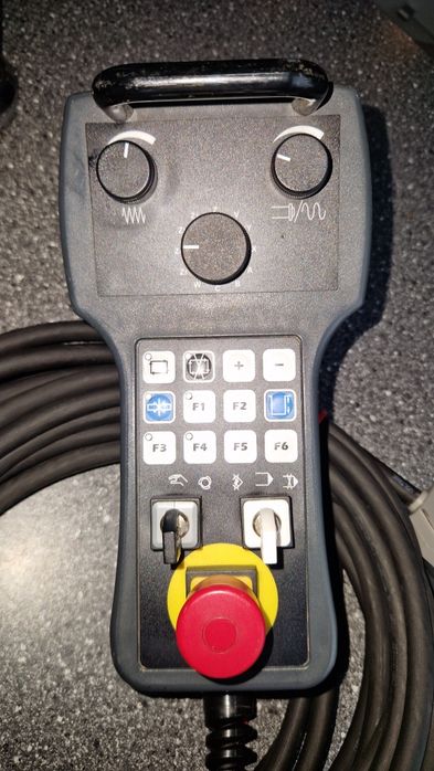 Pilot do maszyny CNC