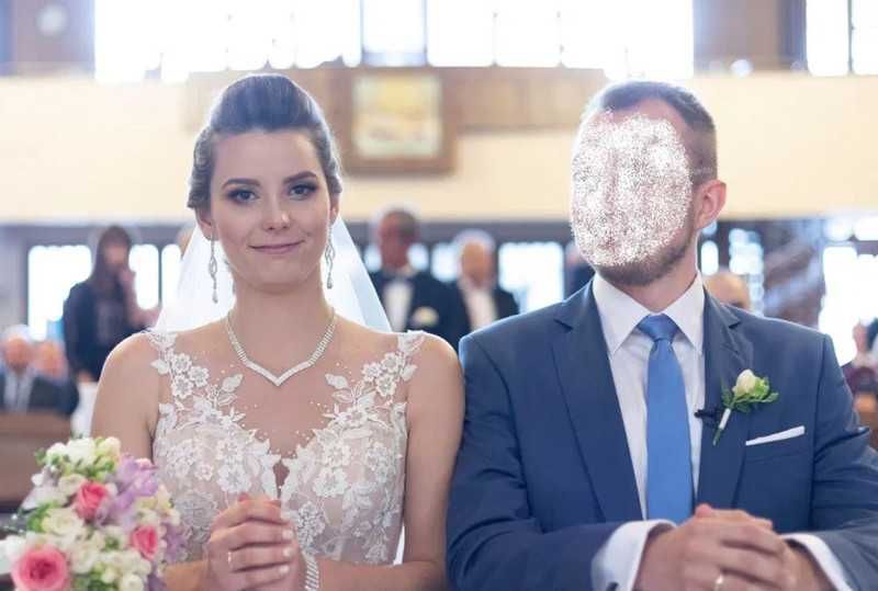 Suknia ślubna, zwiewna, z rozcięciem, ecru, na wzrost 170cm+5cm obcas